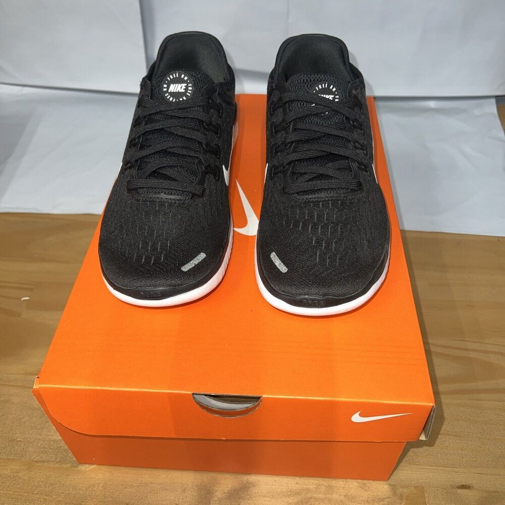942837-001 Women’s 6 Nike - Picture 3 of 6